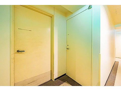 その他共用部 各フロアにゴミ置き場あり