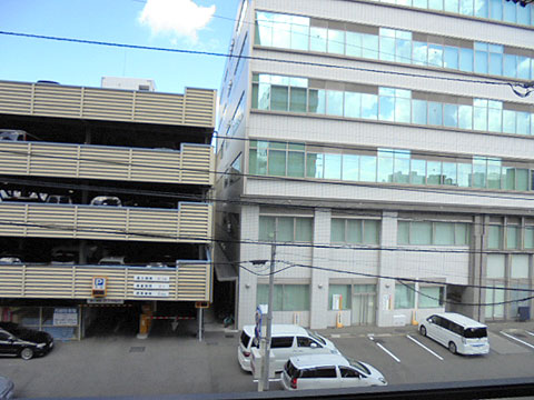 現地外観写真 建物外観