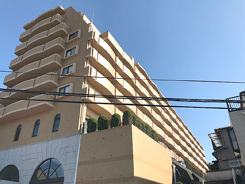 現地外観写真　外観２.