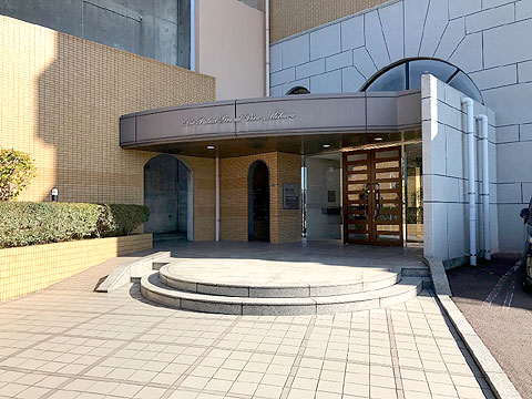 現地外観写真　玄関.