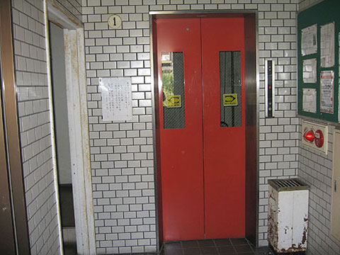 その他共用部　エレベーター