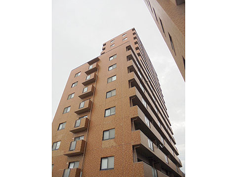 現地外観写真　建物外観