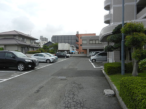 駐車場 敷地内駐車場