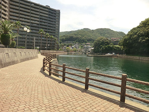 現地外観写真　ジョギングロード