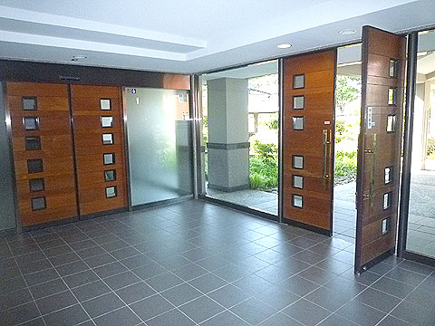 エントランス エントランス