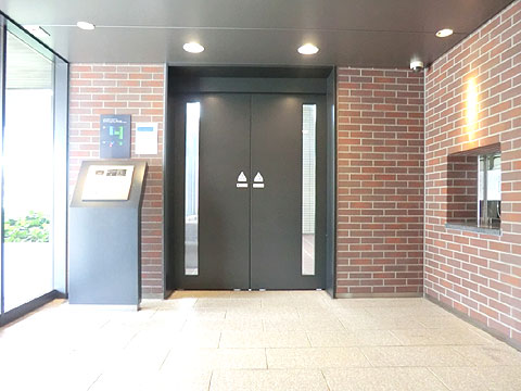 エントランス　エントランス