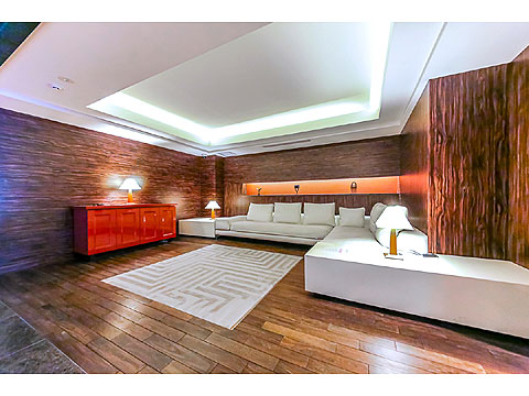 エントランス　エントランス（集会スペース）