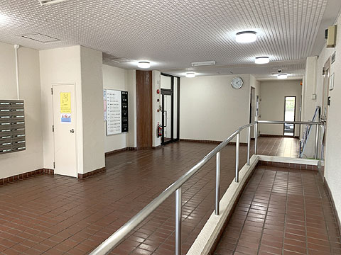 エントランス　ロビー