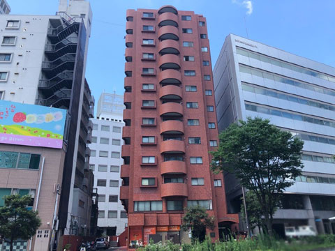 現地外観写真　外観（横）