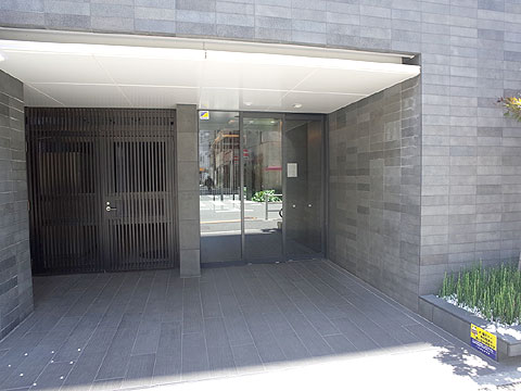 エントランス R0055213