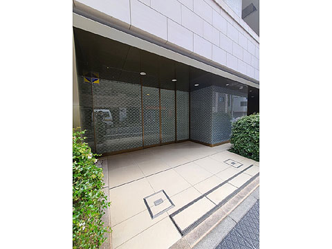 エントランス 綺麗に保たれているエントランス。管理体制が整っ