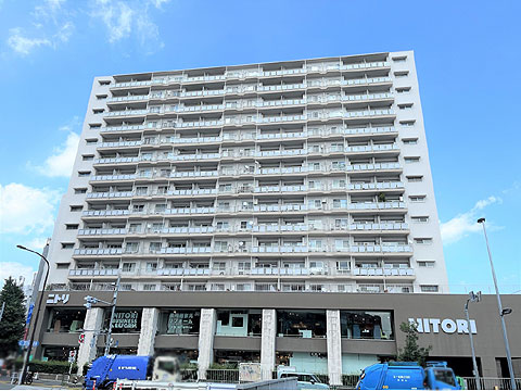 現地外観写真 外観 総戸数104戸の大規模マンション