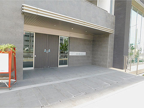 エントランス エントランス