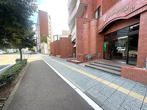 現地外観写真 前面道路
