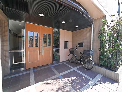 エントランス　