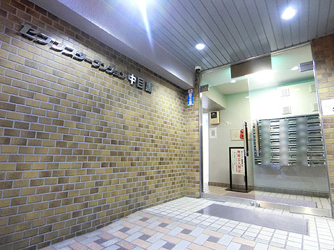 エントランス　エントランス