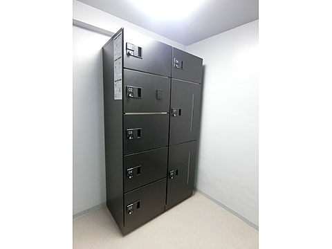 その他共用部　宅配ロッカー有り