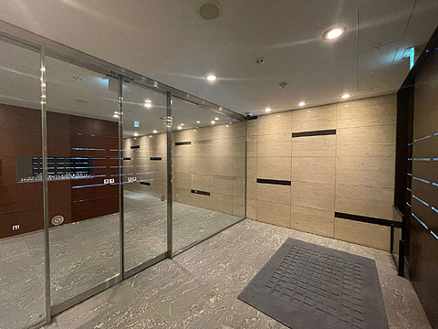 エントランス　エントランス