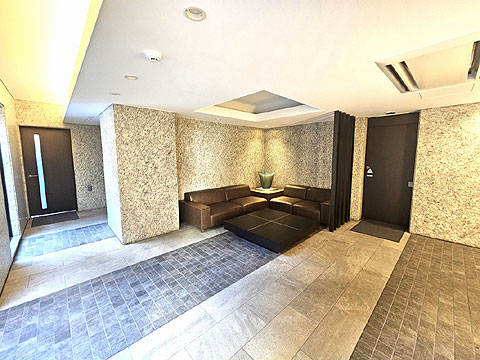 ロビー　1000097702