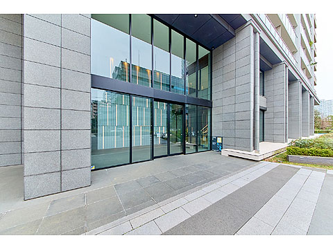 エントランス エントランス