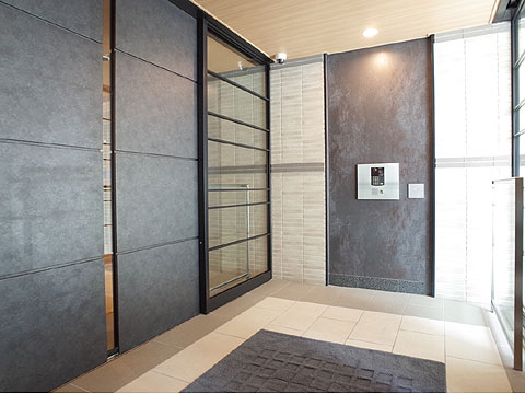 エントランス R0091477