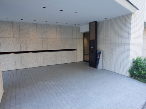 エントランス　R0057418