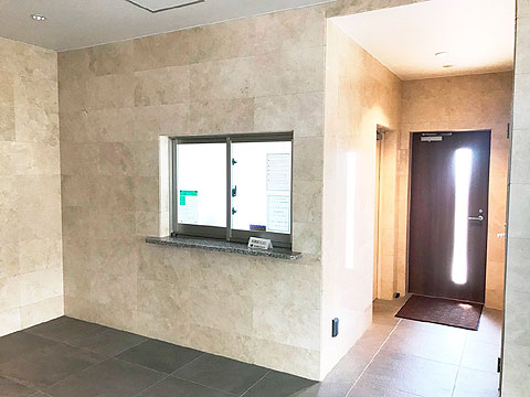 エントランス　管理人室