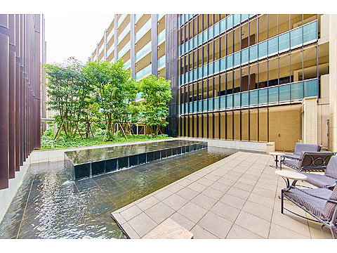 その他共用部　中庭