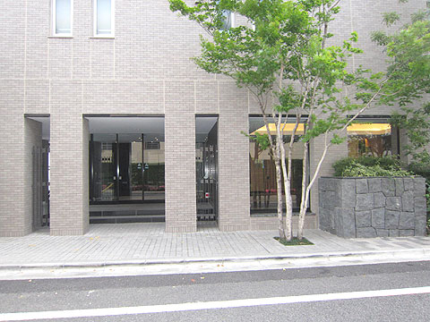 エントランス ザ・パークハウス学芸大学四季の杜エントランス