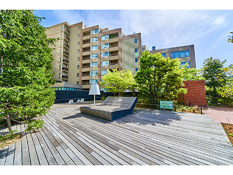 現地外観写真　フォレストガーデン