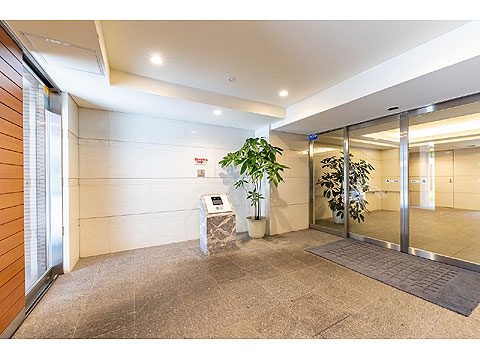 エントランス　5B7A0166