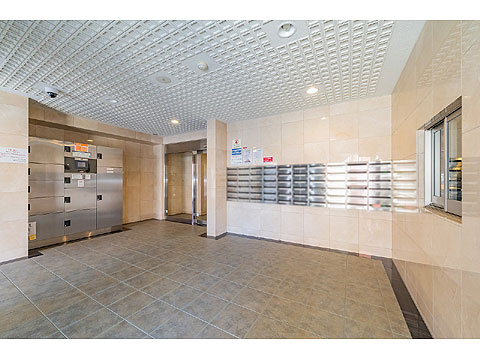 エントランス　エントランス