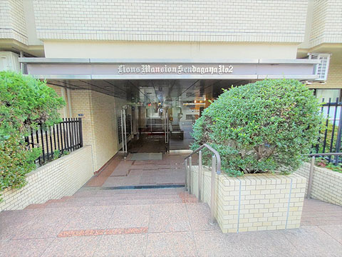 エントランス エントランス