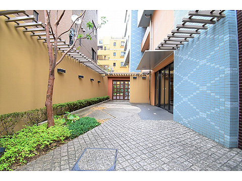 エントランス　エントランスアプローチ