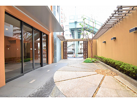 エントランス　エントランスアプローチ