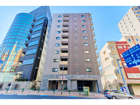 現地外観写真　地表面より約7mに位置する強固な地盤が直接的に