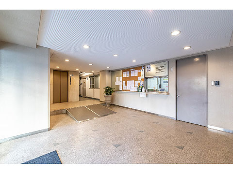 ロビー　ロビー