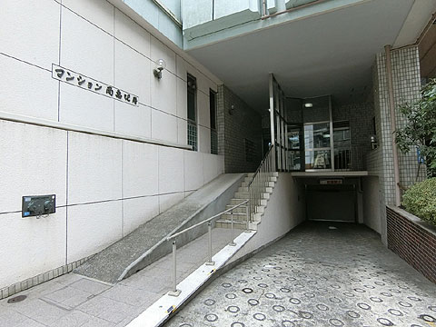 エントランス　エントランスアプローチ