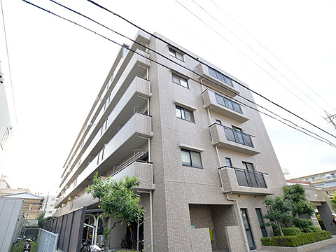 現地外観写真　外観（東側から撮影）