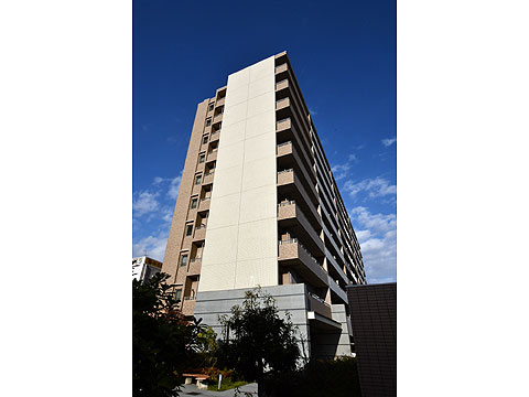 現地外観写真　建物外観