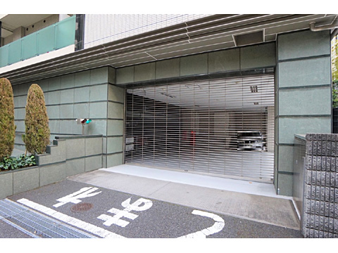 その他共用部 建物外観(駐車場シャッターゲート)