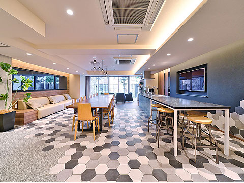 その他共用部　キッチンスタジアム