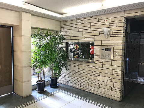 エントランス エントランス