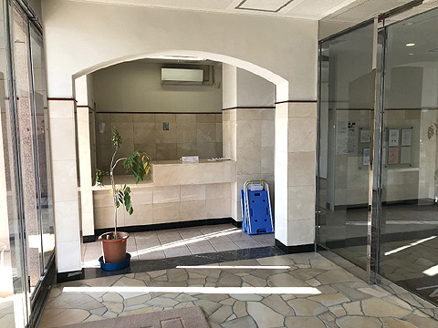 エントランス 管理人室.