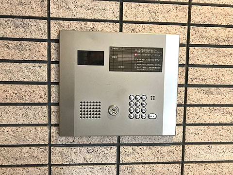 現地外観写真 オートロック