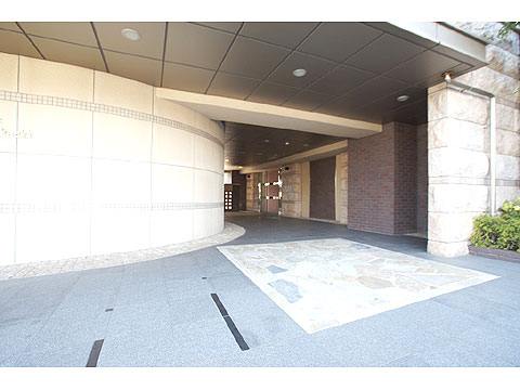 エントランス　マンションエントランス