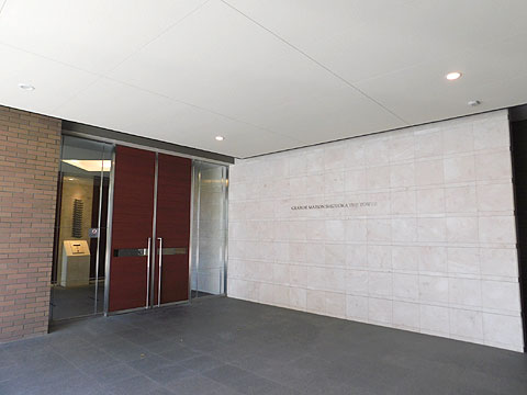 エントランス エントランス