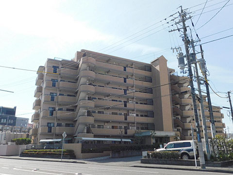 現地外観写真　建物外観