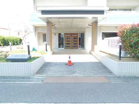 エントランス エントランス