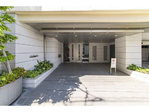 現地外観写真 繧オ繝ウ繧ッ繧ソ繧ケ蝗幄ーキ繝サ譖呎ゥ九Ν繝シ